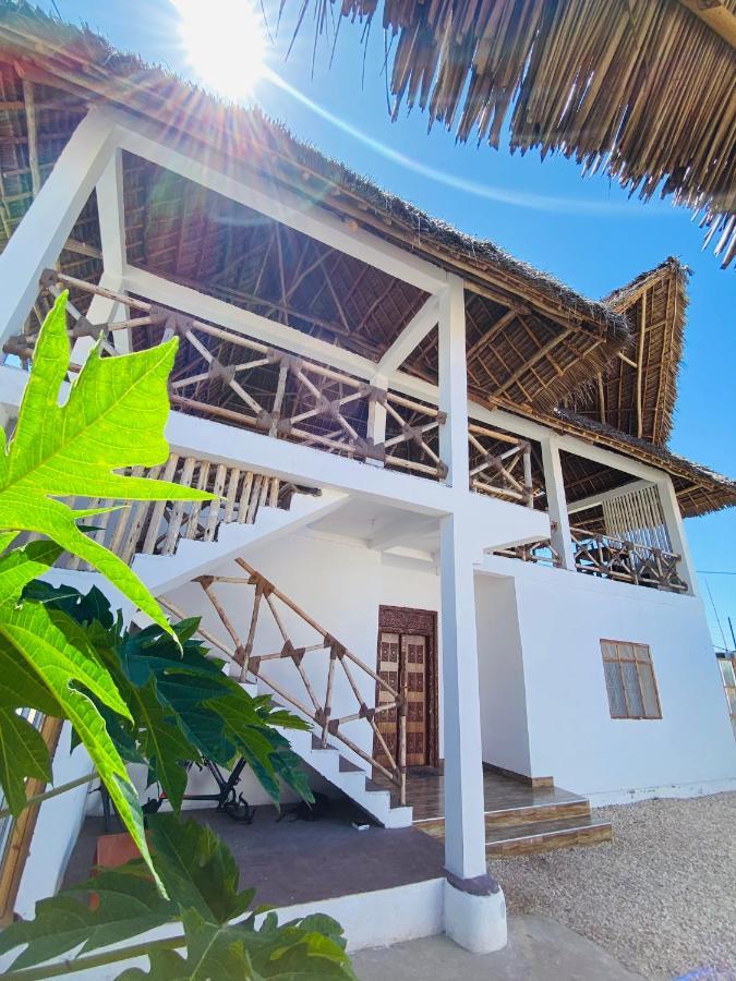 Mamayoyo House Нунгві Екстер'єр фото