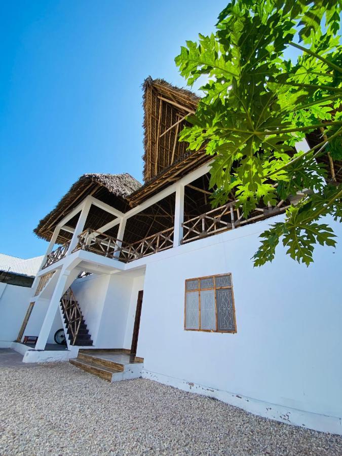 Mamayoyo House Нунгві Екстер'єр фото