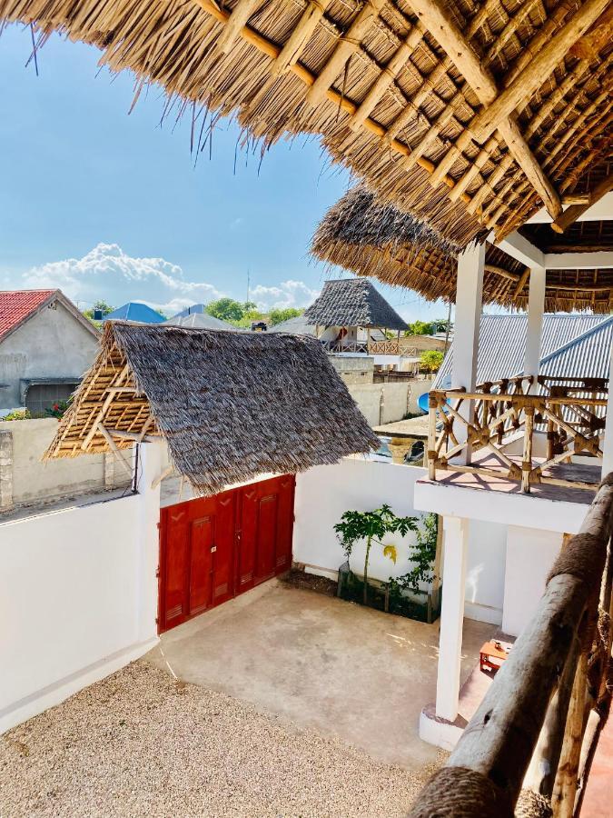 Mamayoyo House Нунгві Екстер'єр фото